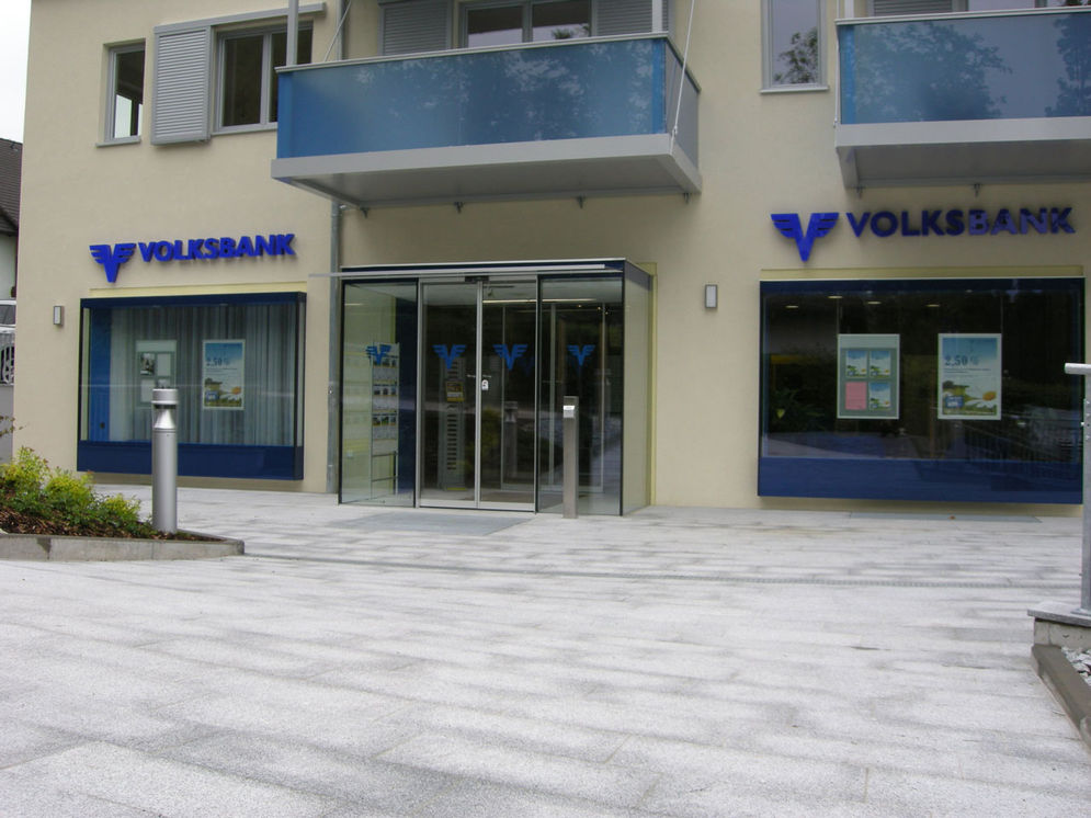 Naturstein in Volksbank Altmünster von Casa Sasso